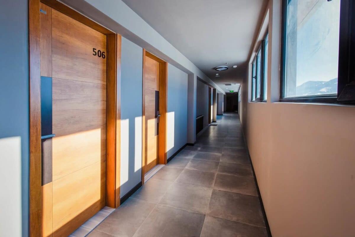 Super Stylish And Cozy 2 Bedroom 4Or6 People Apartment In Key Location In Marshall Gudauri Project Ski Resort Екстериор снимка